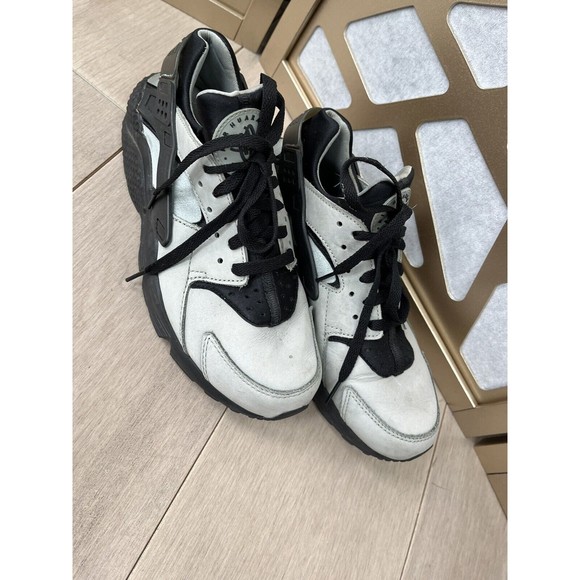 Nike Men\'s Air Huarache Run Grey/Black Sz 9 704830-301 Running Shoes sneakers